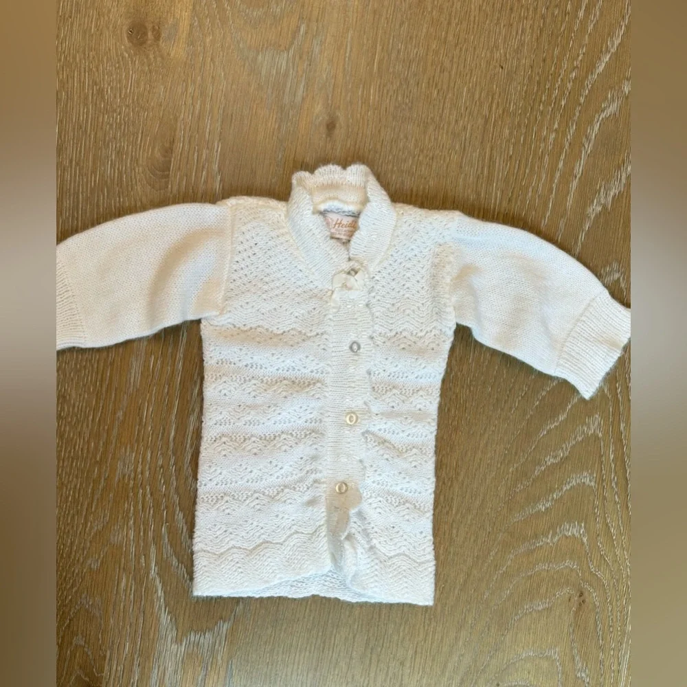 Heidi girls VTG 100% Acrylic white knit baby girl’s‎ 12 Mos button up cardigan